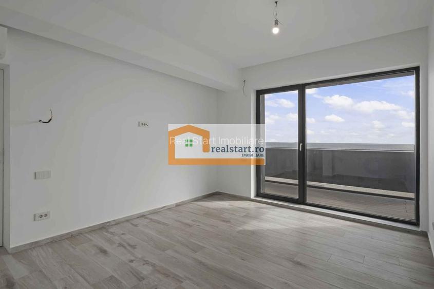 Vedere frontala la Mare, Prima linie, Penthouse tip Duplex, bloc Boutique - 21