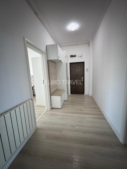 Superb!  4 camere cu vedere la mare, mobilat si utilat, confort lux - 16