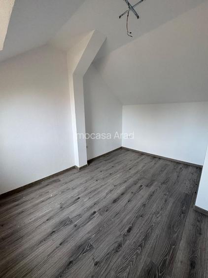 De vanzare Casa vila openspace P+M Relax naturi Mures trei insule Arad - 8