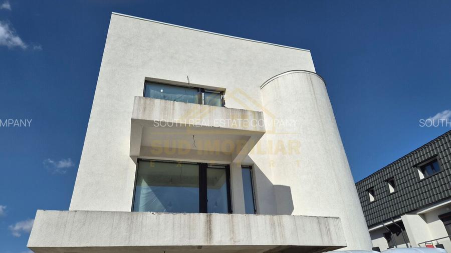 Casa Individuala P+2 -8 camere  -teren 240mp - 4