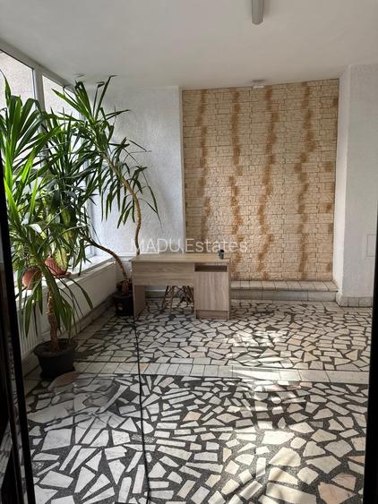 BLOC MIXT, garsoniera Bulevardul Unirii , etaj 3, mobilata si utilata, ST 46 mp - 15