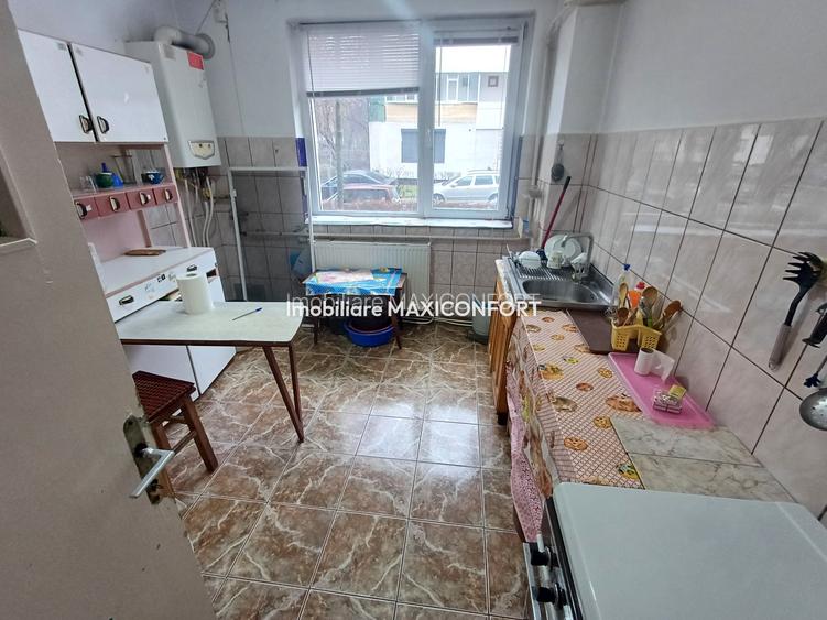 Vanzare apartament 4 camere, zona Hipodrom - 6