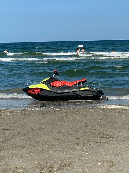 Vilă spectaculoasă pe malul lacului Snagov / 3000 mp teren / Barcă inclusă - 12