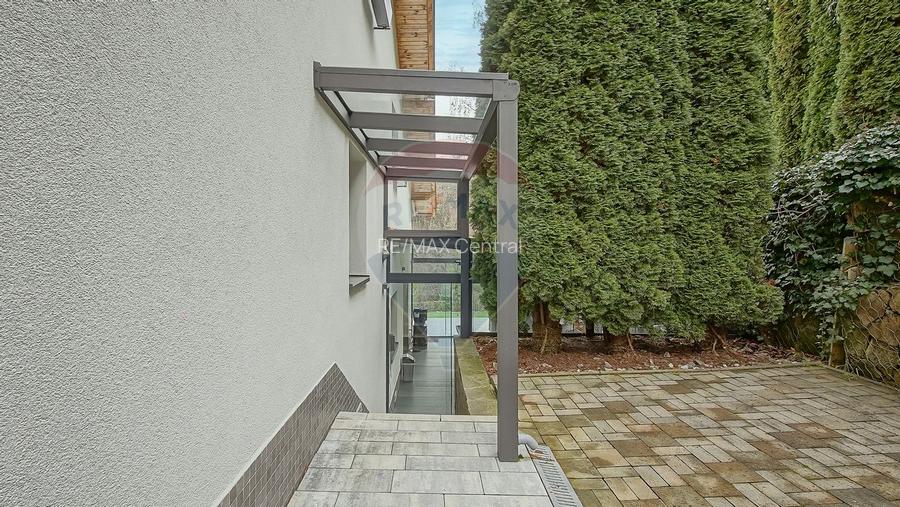 Vila moderna cu vedere spre padure Poiana Angelescu - 60