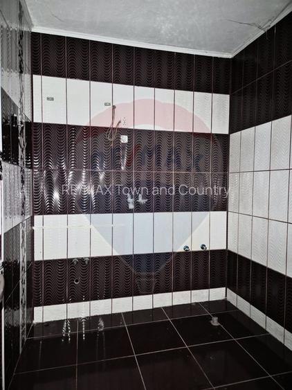 Casă / Vilă cu 7 camere de vânzare - 21