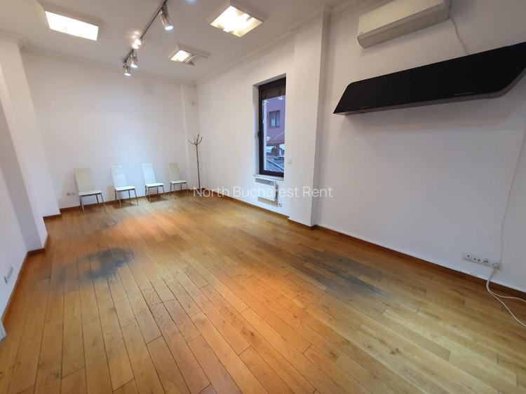 Inchiriere casa zona Mosilor, 6 camere - 6