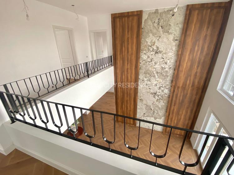 "The Mansion" by Alpha City Residence - 15