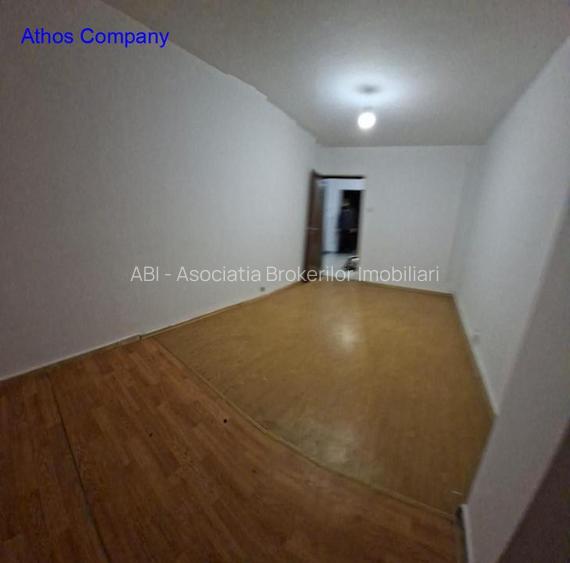 CRANGASI Ap 5 Camere ideal pt sediu de firma. - 15