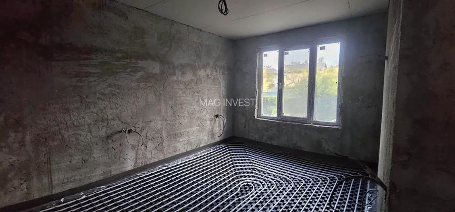 Vila noua, P+M, teren 350 mp - zona Bariera Traian - COMISION 0% - 10