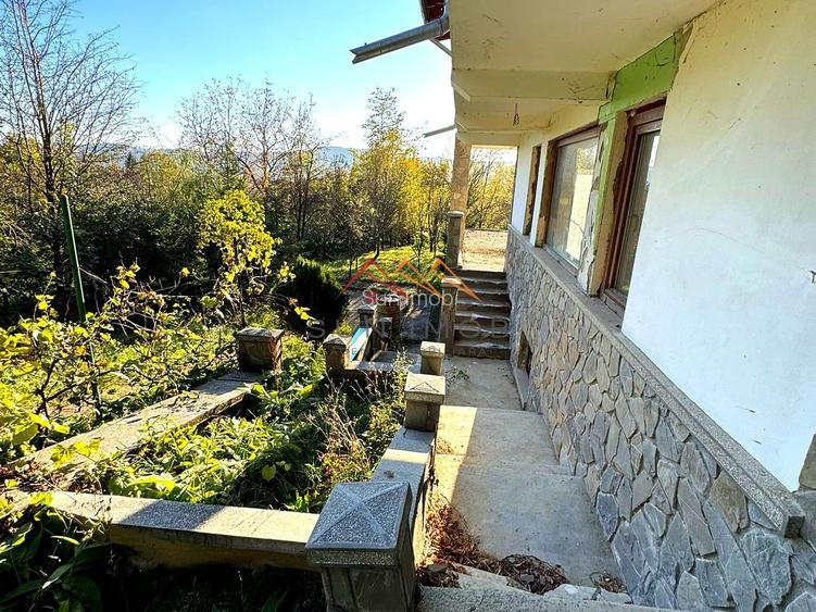 Vila S+P+E, priveliste deosebita, 6 camere, garaj, terasa, Cornu, PH - 7