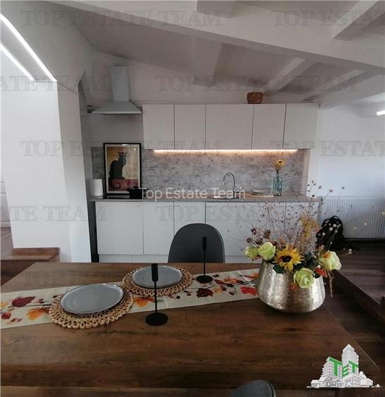 Apartament mansardabil de vanzare - 3