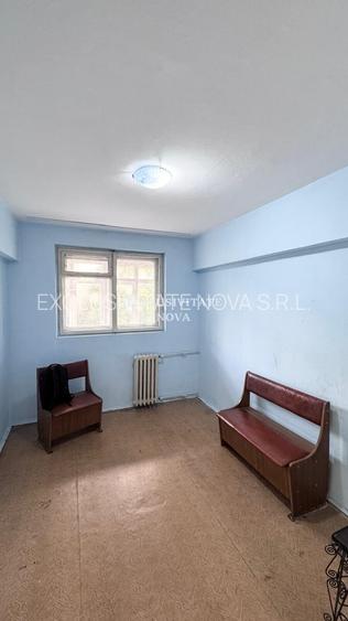 LUICA - Vanzare apartament 3 camere - bloc Anvelopat ! - 11