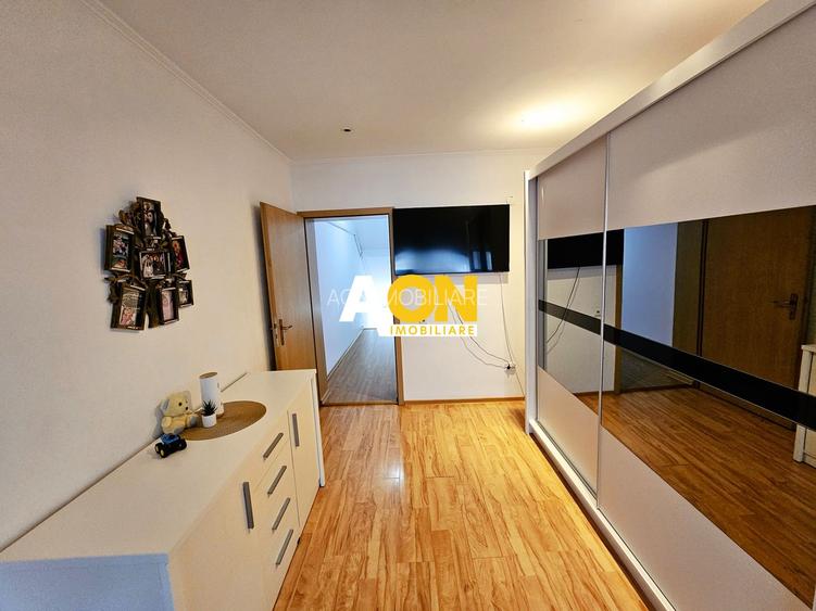 Apartament 3 camere, cu scara interioara, et.2, zona Kaufland Cetate - 10