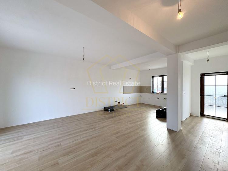 Duplex cu 3 camere, despărțit prin baie | Mosnita Noua | Valery 3 - 3