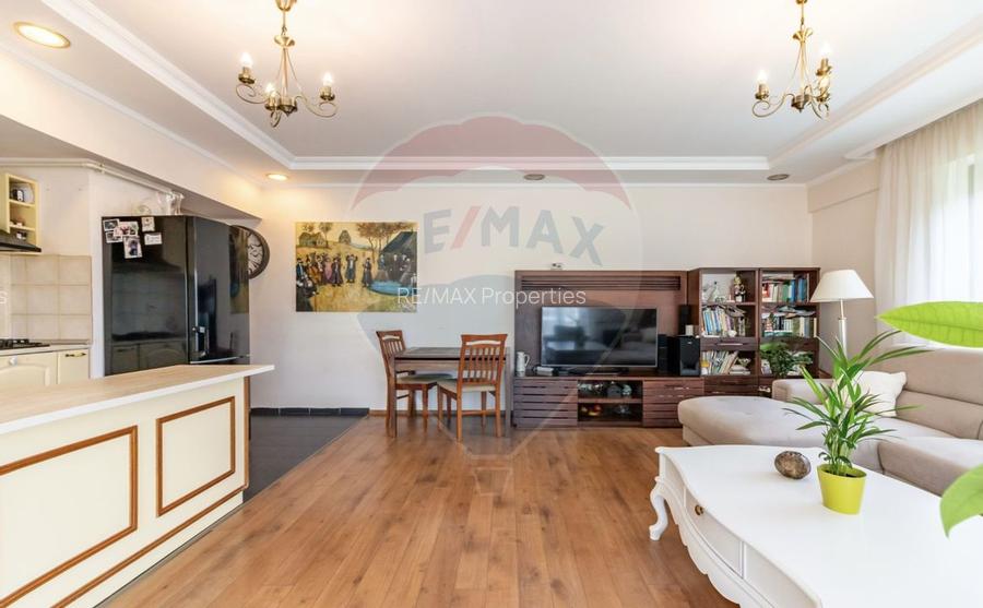 Apartament cu 3 camere de vanzare, langa padure, piscina, loc de joaca - 11