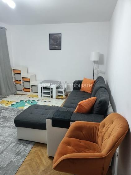 Lipovei |  3 camere | 2 bai | Decomandat | Etaj intermediar - 2