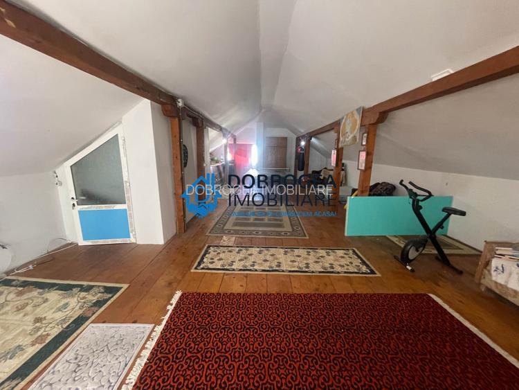 Vila in inima orasului, ideala pentru locuit sau birouri/ clinica - 17