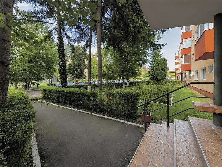 Apartament cu 2 camere si parcare zona Faget Garii - 12