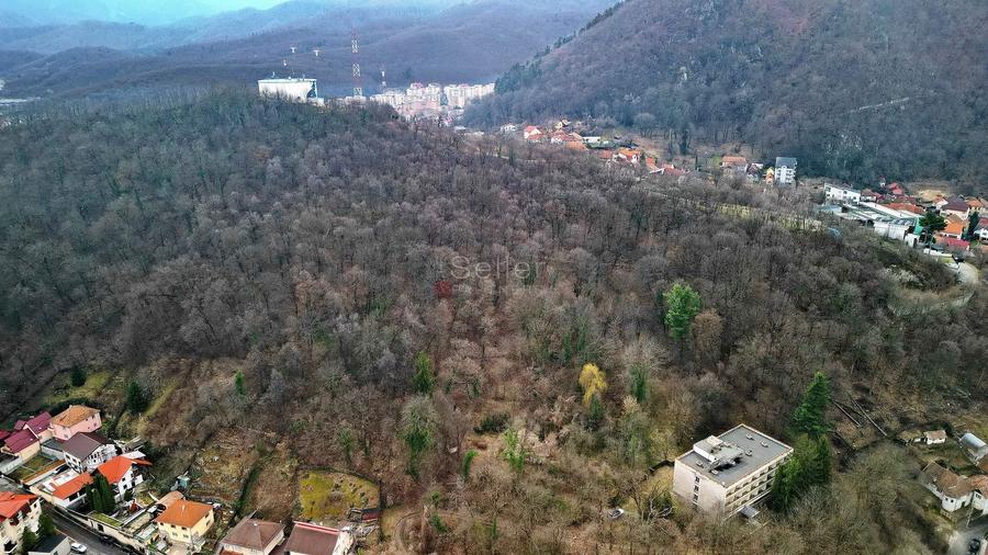 Teren Intravilan Centrul Civic
