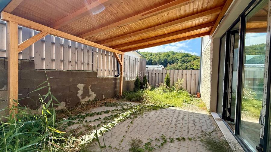 Duplex cu 5 camere, 2 garaje, semifinisat, zona Tauti - 15