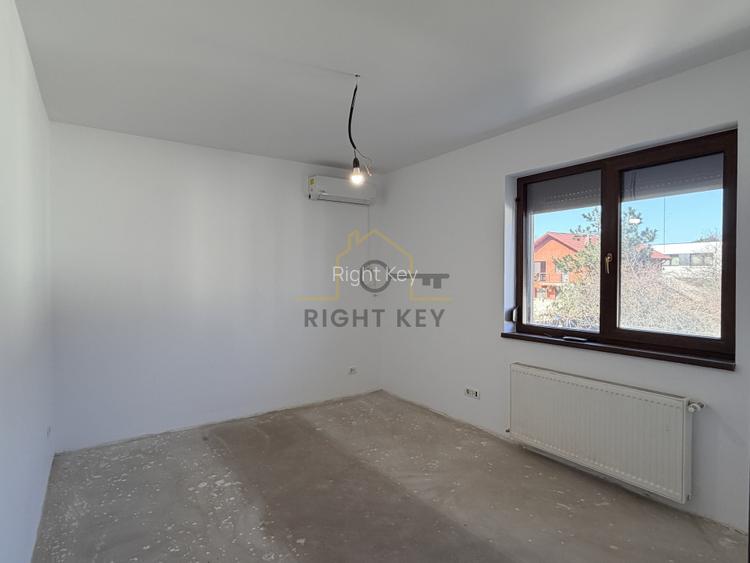 Oportunitate!Duplex 4 cam, 125mp, asfalt, toate utilitățile!Comision0% - 10