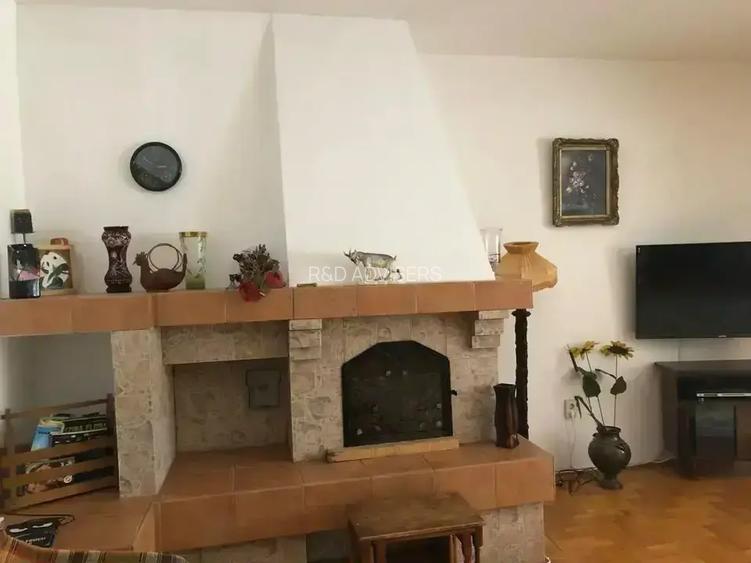 Casa Superba 12 Camere Busteni Zamora - 9