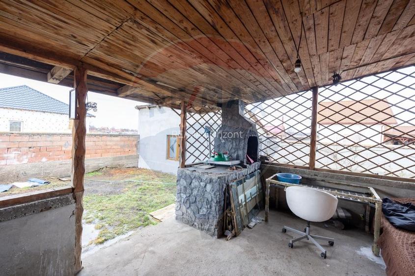 Casă individuală cu garaj și curte, 148 mp utili, zonă de case - 17