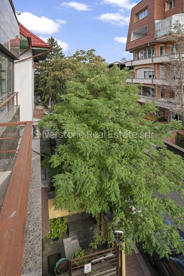 3 Splendid in Primaverii etaj 2 din 3, in bloc butic,  parcare - 13