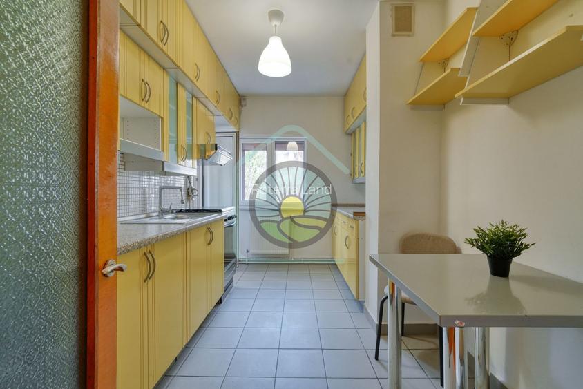 APARTAMENT 3 CAMERE RACADAU - 12