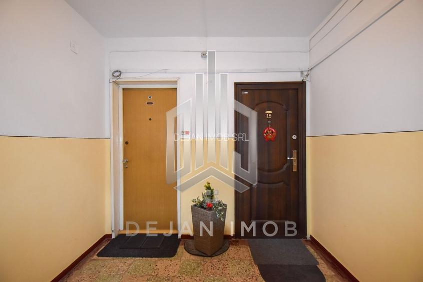 Apartament cu 3 camere | Etaj 3 | Zona Simeria - 11