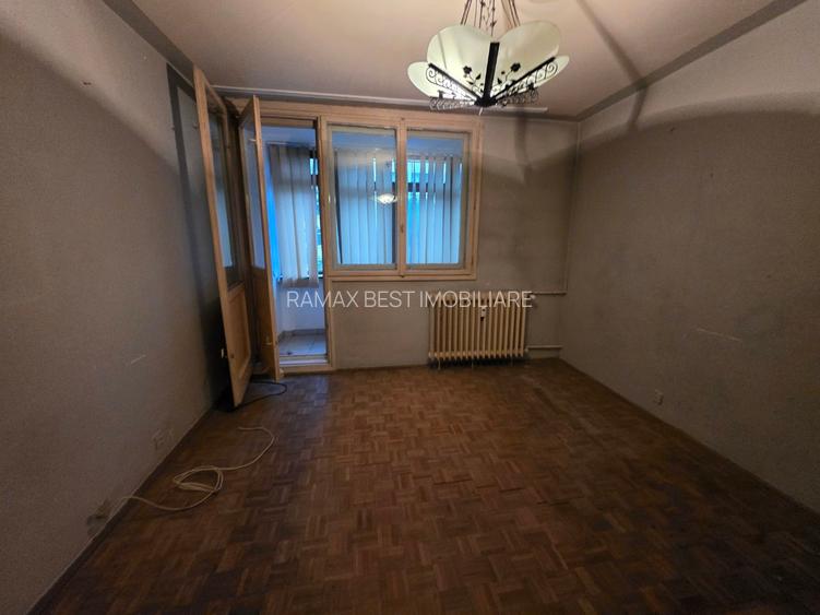 1 Decembrie 1918, 10 minute metrou, Auchan, chiar pe Onisifor Ghibu - 4