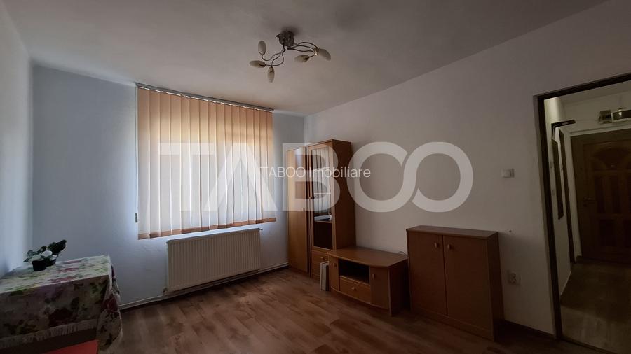 Apartament de inchiriat 2 camere etaj intermediar Mihai Viteazul Sibiu - 2