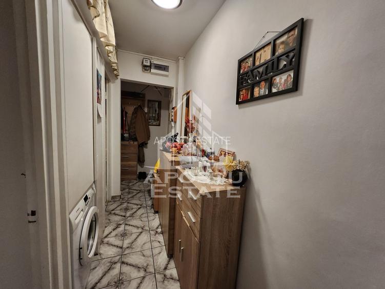 Apartament cu 4 camere, centrala proprie, etaj intermediar, zona Dacia - 8