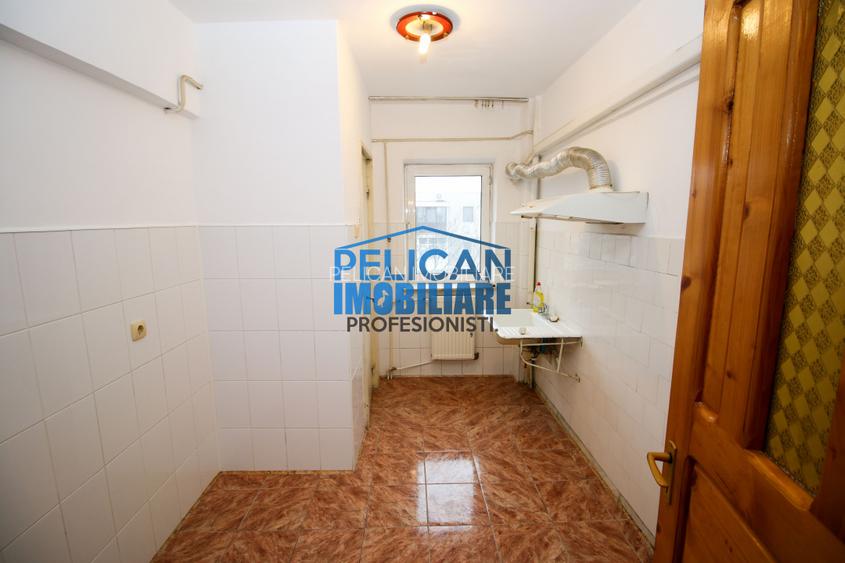 PIATA NOUA, 2 CAMERE, DECOMANDAT - 6