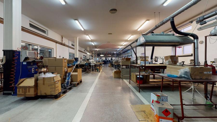 Producție / Depozitare + Birouri – Proprietate industrială de vânzare - 14