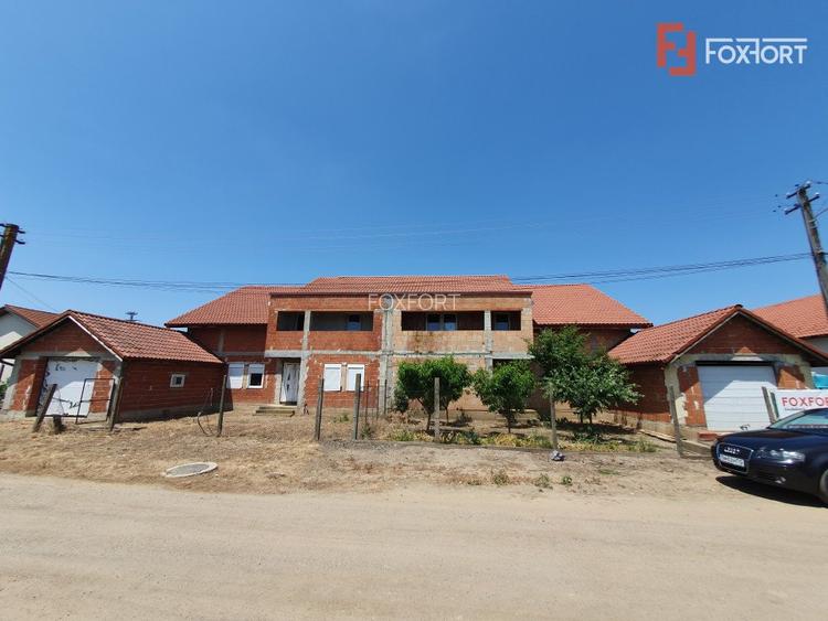 COMISION 0% Duplex la Rosu, Peciu Nou - Total de 231 mp utili, teren 1000 mp - 31