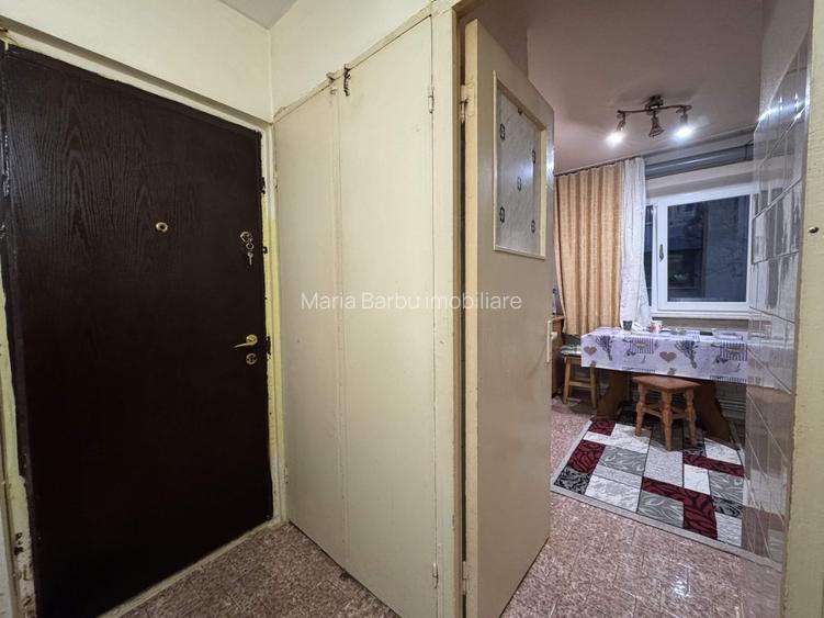 2 cam, etaj 1, 51 mp, fara imbunatatiri, Aleea Rozelor - 7