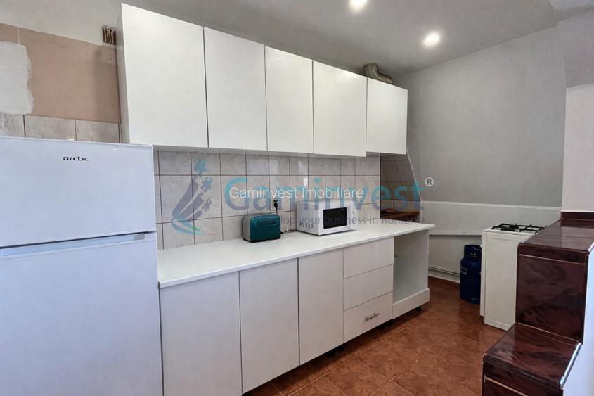 Apartament cu 3 camere de inchiriat in Oradea, zona Horea - 6