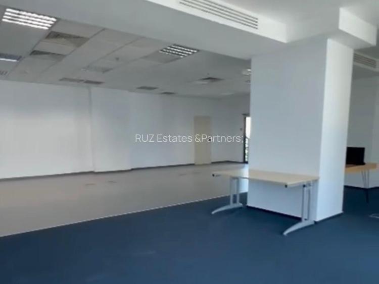 Spațiu birou | 152 mp | Parcare disponibilă | Zona Pipera - 3
