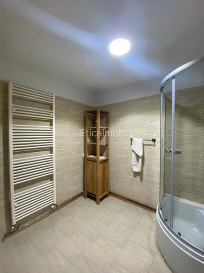 Vanzare casa P+1, teren 410 mp, zona centrala Targoviste. - 11