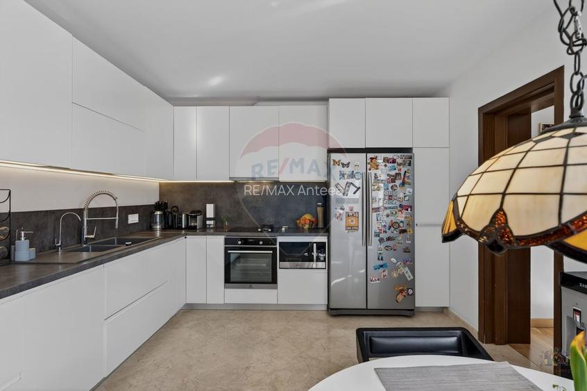 Vila cu design spectaculos, tehnologie smart & lifestyle complet - 6