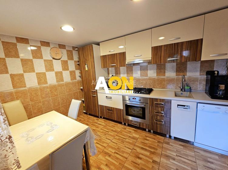 Casa tip triplex ( capat ), 4 camere, P+M, curte amenajata, Bărăbanț - 9