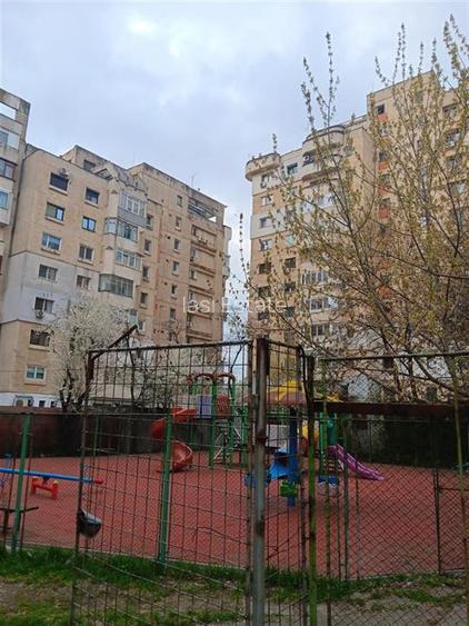 Gara Bd Silvestru - Apartament 4 camere 102mp - 13