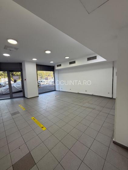 Spatiu comercial | 140 mp | 2 locuri parcare  - 5