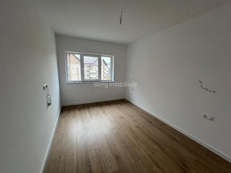 Apartament cu 3 camere, 60 mp,terasa, zona  Porii - 9