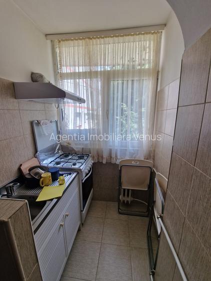 Apartament 2 camere etaj 1 zona Savenilor-Parcul Tineretului - 9