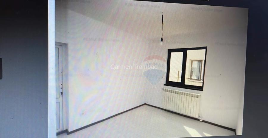 Casa noua P+E 2022-4 dormitoare,curte amenajată-Mândrești-Munteni-Proprietar  - 9