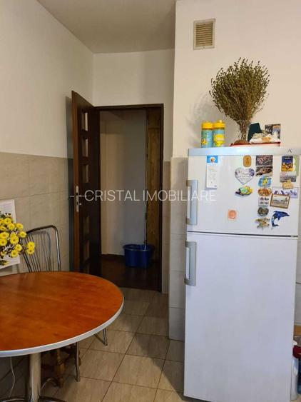 Apartament 2 camere de inchiriat, luminos, Bulevardul Ghencea - 4