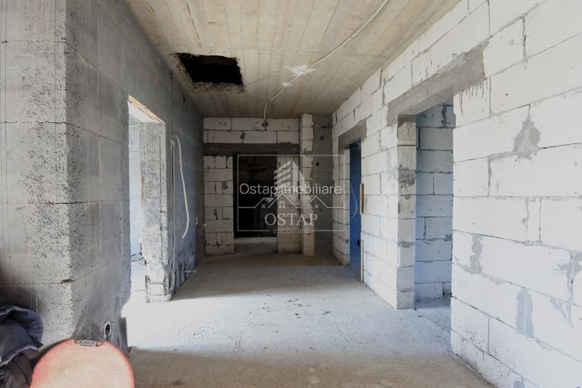 Șerbanesti - strada Siretului - vila la gri - P+M - teren 1.000 mp - 9