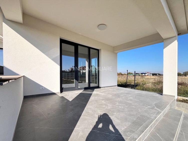 Prima Inchirere - Casa 90 mp - 3 camere - 8